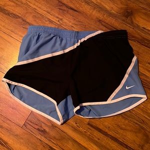 Nike Dri-Fit Athletic Shorts; Black and blue; Lined; size S